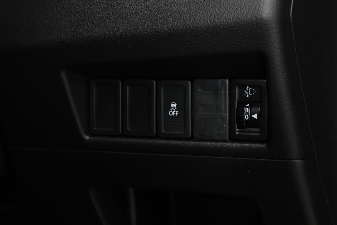2022 Suzuki Baleno Gl, Automatic, 72235 km, Utility Switches/Buttons