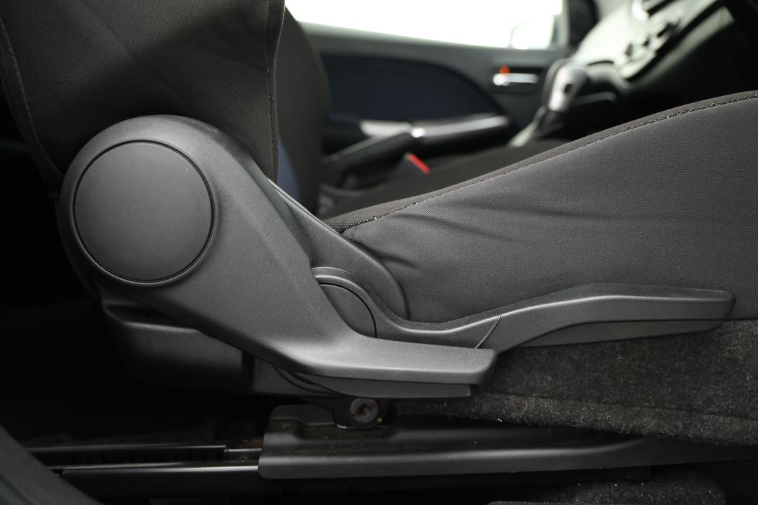 2022 Suzuki Baleno Gl, Automatic, 72235 km, Drivers Side Adjustment Panel