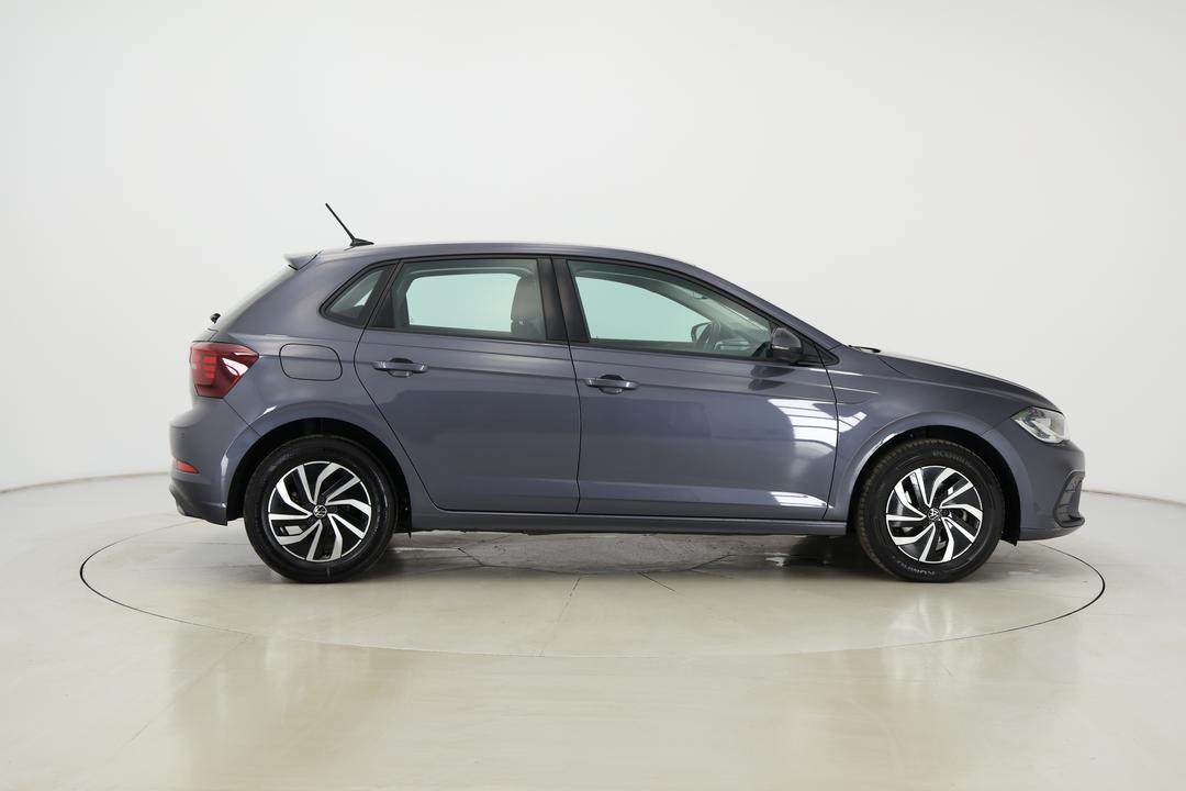 2024 Volkswagen Polo Life, Automatic, 26727 km, Right Side View