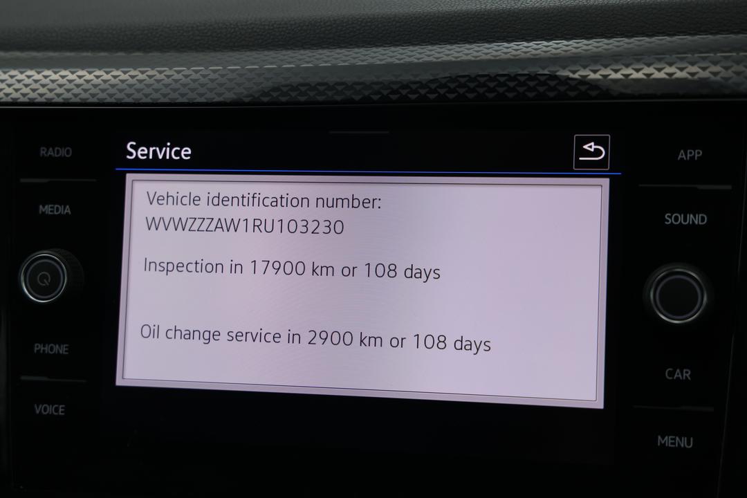 2024 Volkswagen Polo Life, Automatic, 26727 km, Service History
