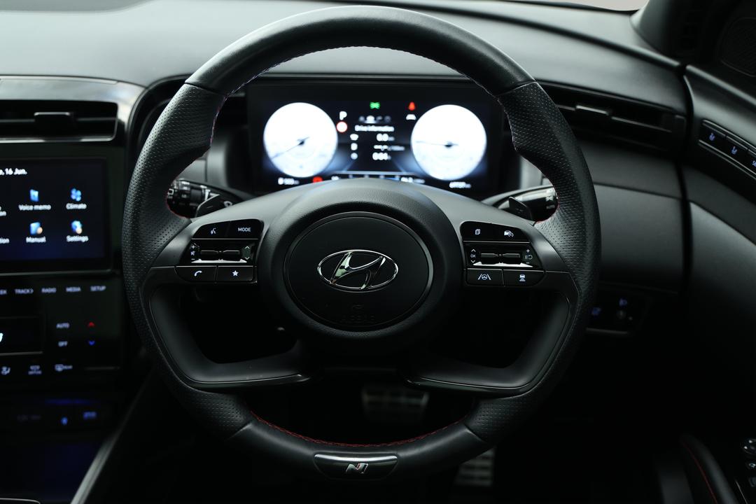 2022 Hyundai Tucson Highlander N Line (AWD), Automatic, 69737 km, Steering Wheel Close-up