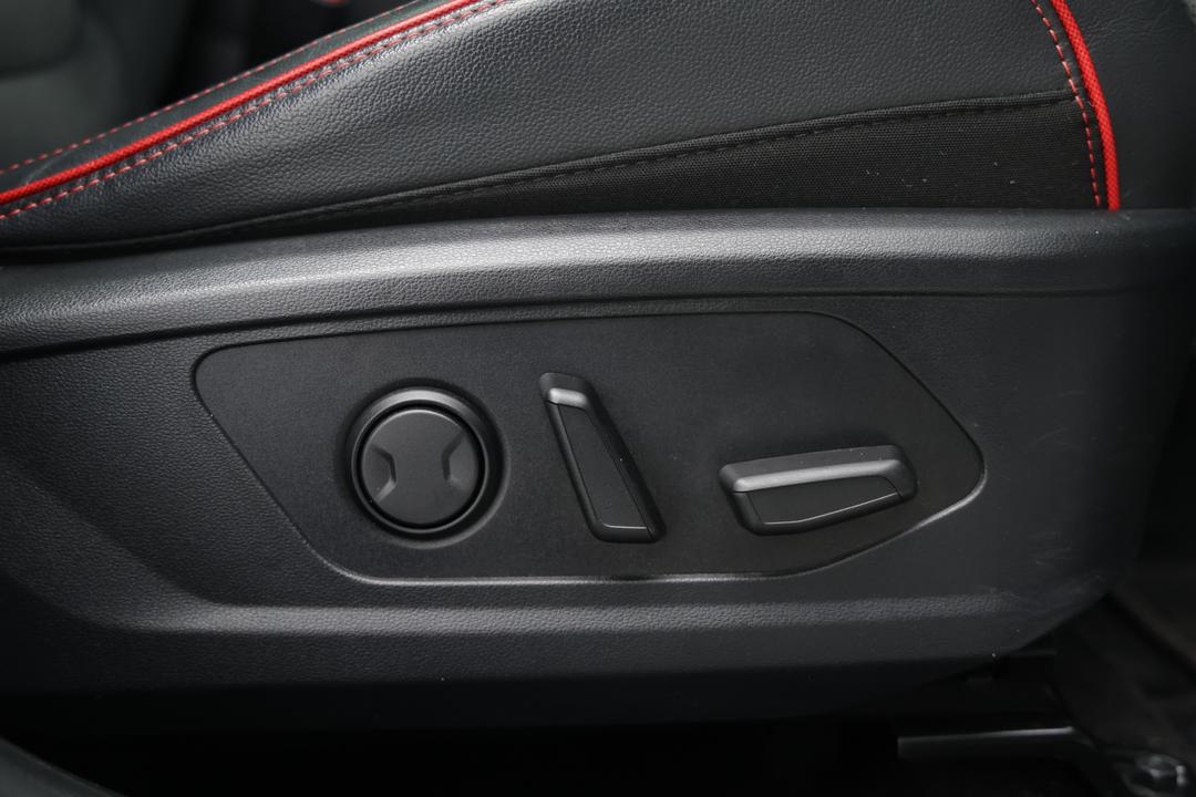 2022 Hyundai Tucson Highlander N Line (AWD), Automatic, 69737 km, Drivers Side Adjustment Panel