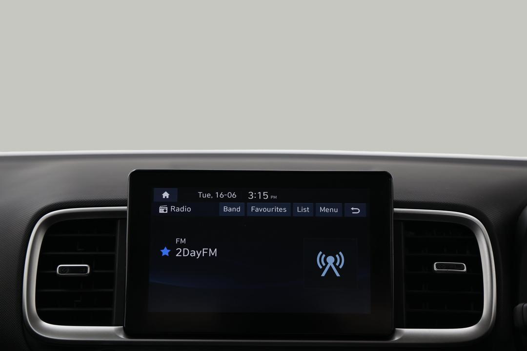 2025 Hyundai Venue ., Automatic, 25176 km, Infotainment System