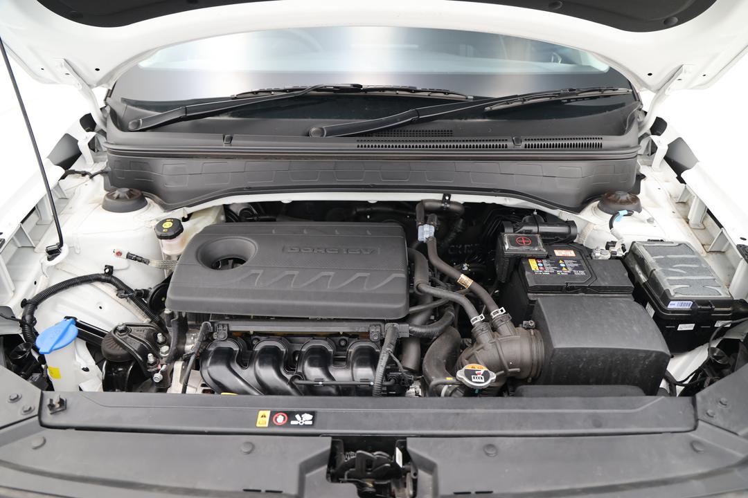 2025 Hyundai Venue ., Automatic, 25176 km, Open Bonnet (Engine)