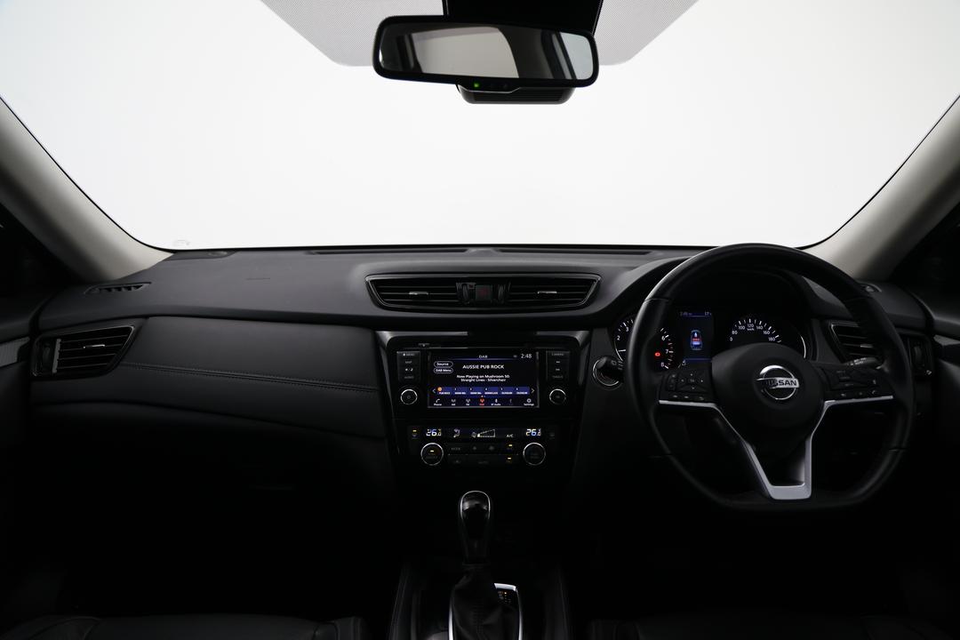 2022 Nissan X-trail Ti (4WD), Automatic, 51022 km, Dashboard View
