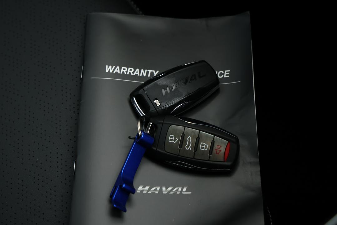 2023 GWM Haval H6 Ultra Hybrid, Automatic, 27909 km, Key Close-up