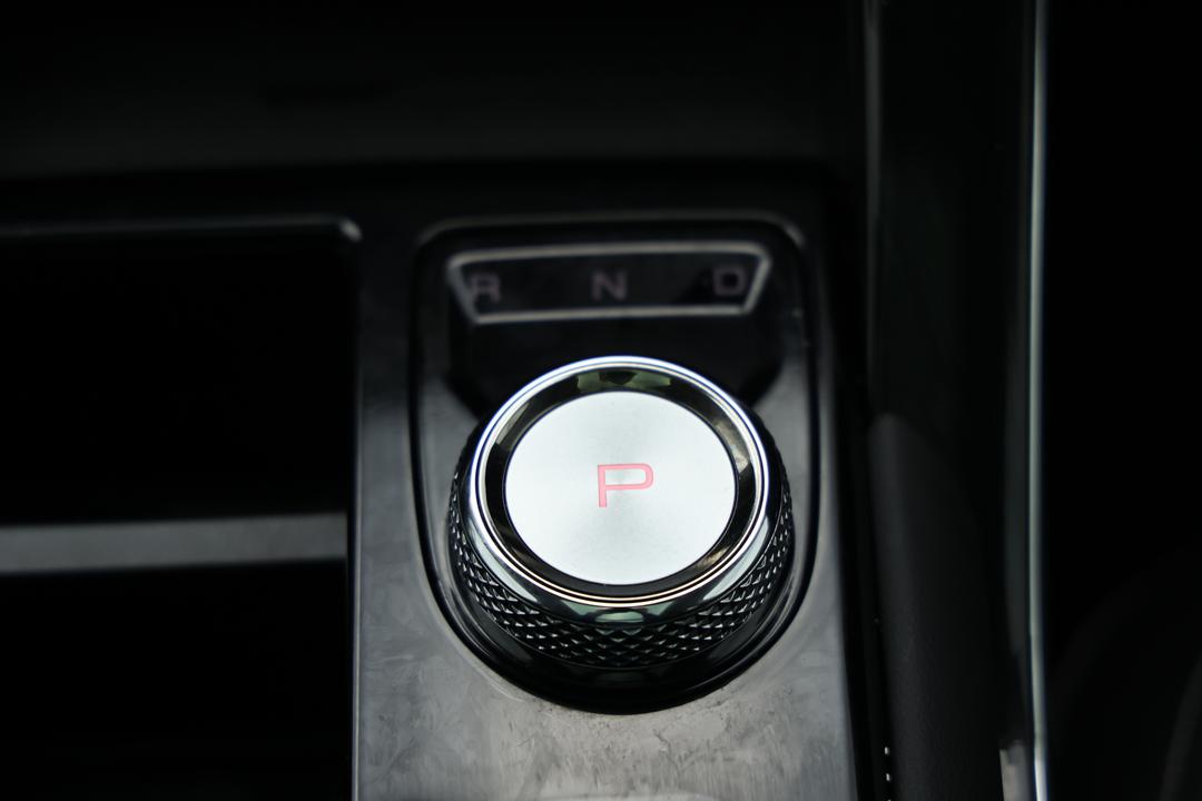 2023 GWM Haval H6 Ultra Hybrid, Automatic, 27909 km, Gear Lever 