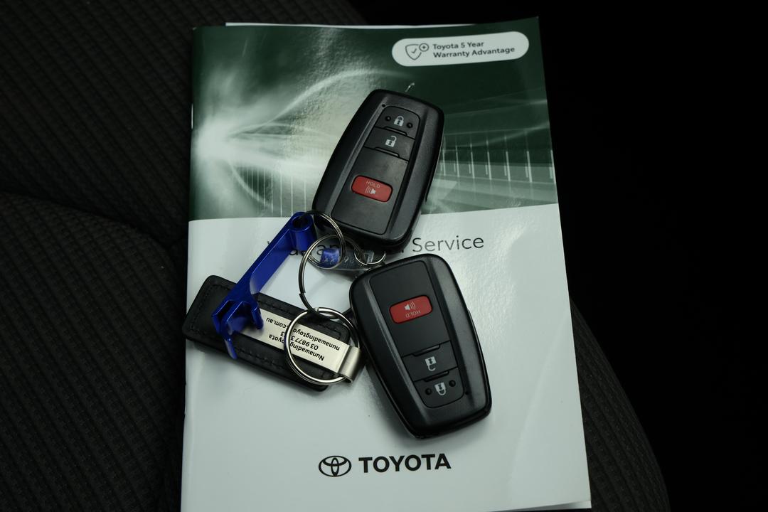 2023 Toyota Kluger Gx Hybrid AWD, Automatic, 19025 km, Key Close-up