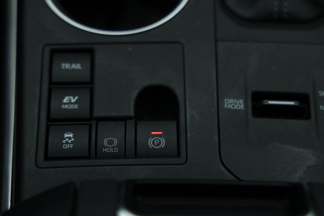 2023 Toyota Kluger Gx Hybrid AWD, Automatic, 19025 km, Handbrake