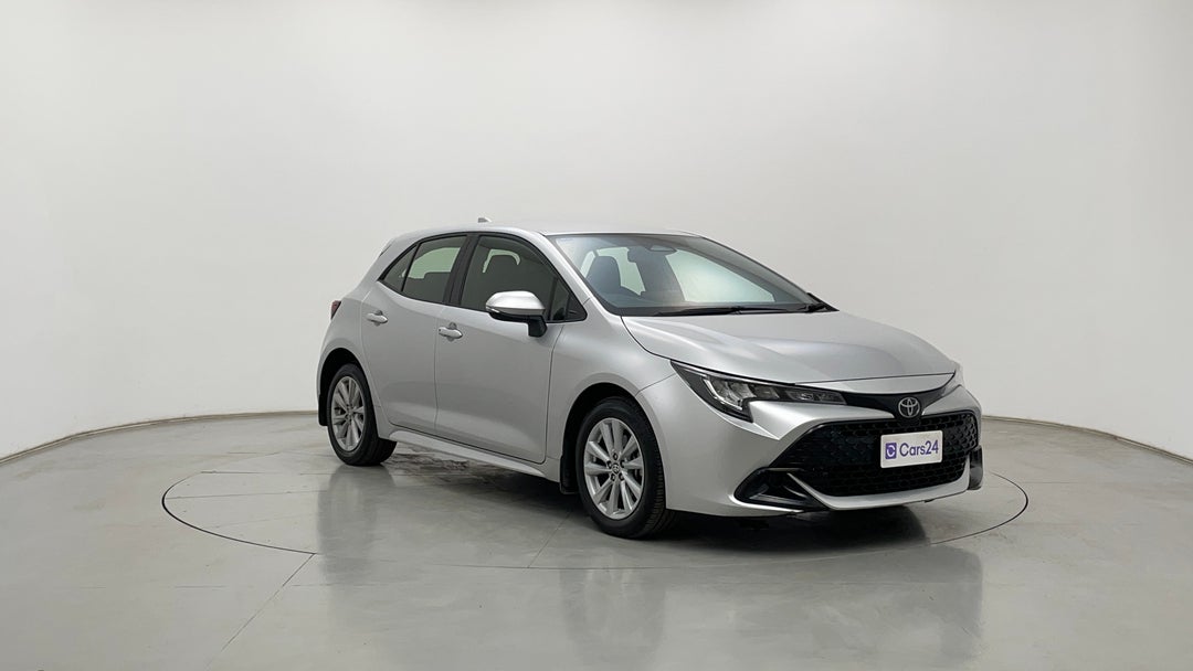 Right Front Diagonal (45- Degree) View