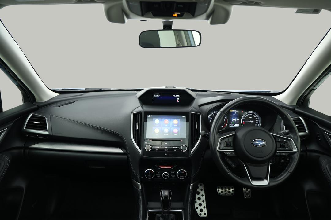 2019 Subaru Forester 2.5i-s (AWD), Automatic, 130065 km, Dashboard View