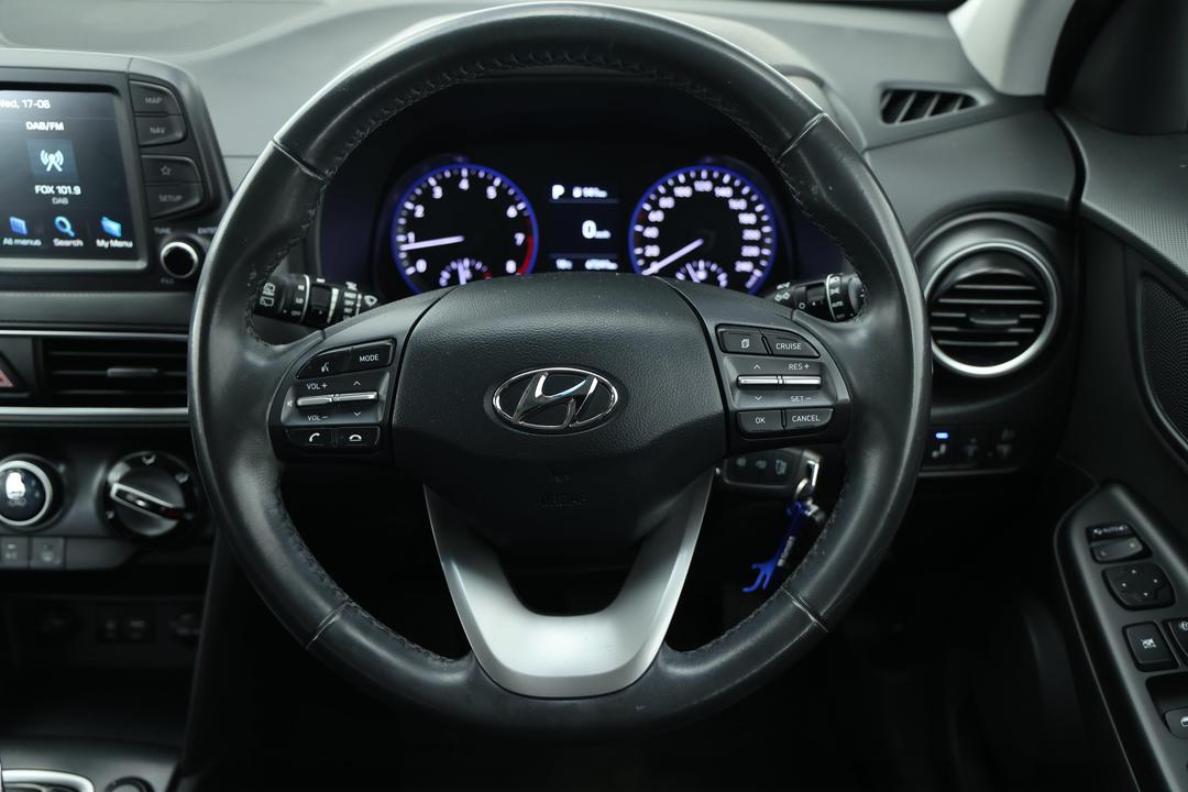 2018 Hyundai Kona Active (FWD), Automatic, 67241 km, Steering Wheel Close-up