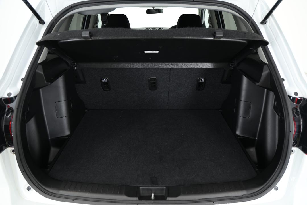 2023 Suzuki Vitara Turbo, Automatic, 35361 km, Boot Inside View
