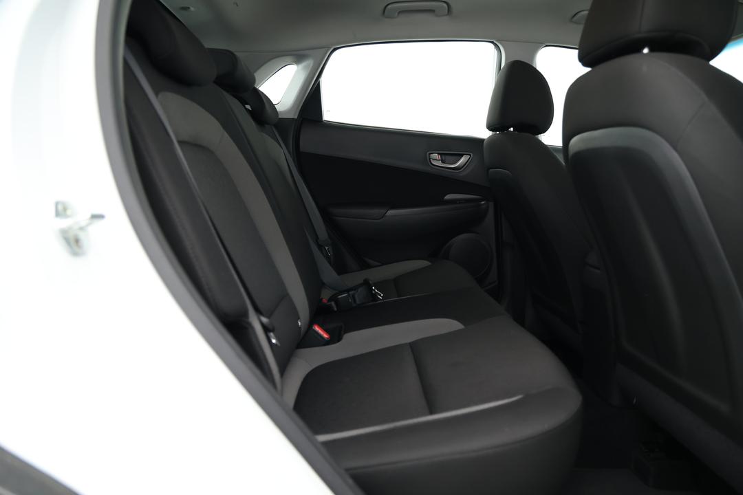 2019 Hyundai Kona Go (FWD), Automatic, 126192 km, Right Side Rear Door Cabin View