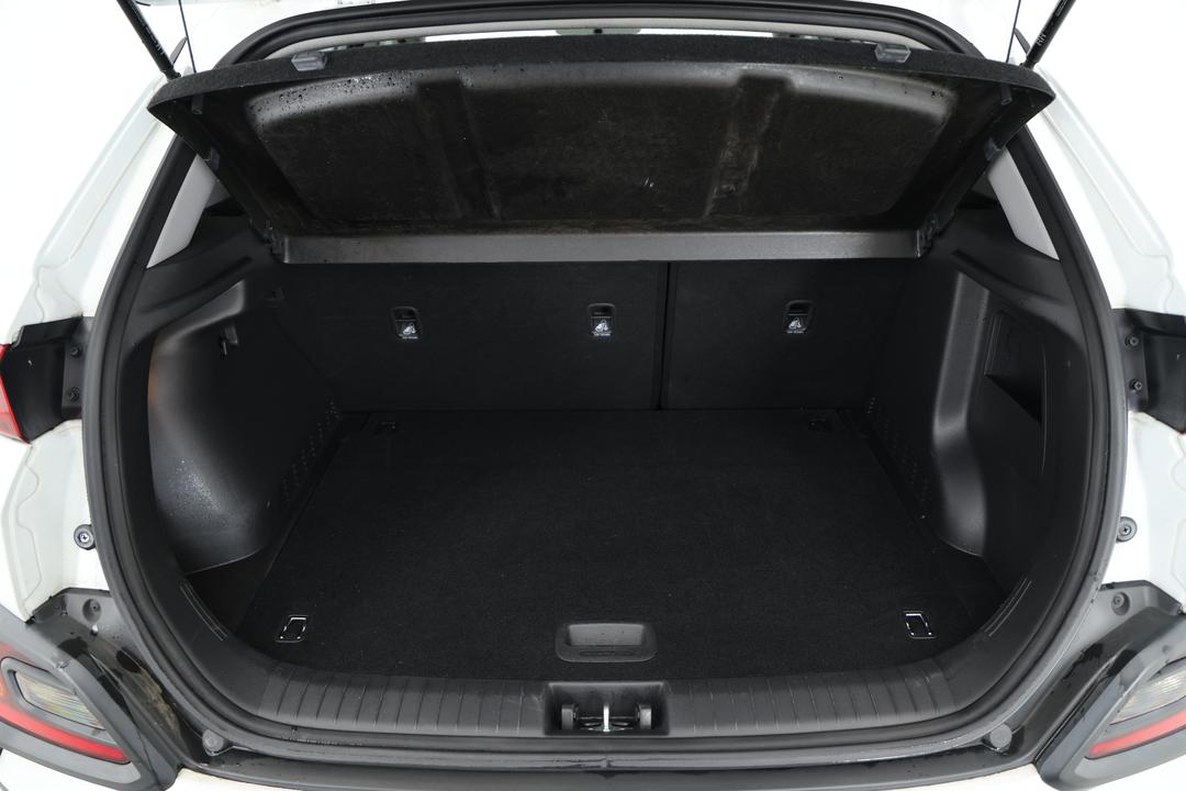 2019 Hyundai Kona Go (FWD), Automatic, 126192 km, Boot Inside View