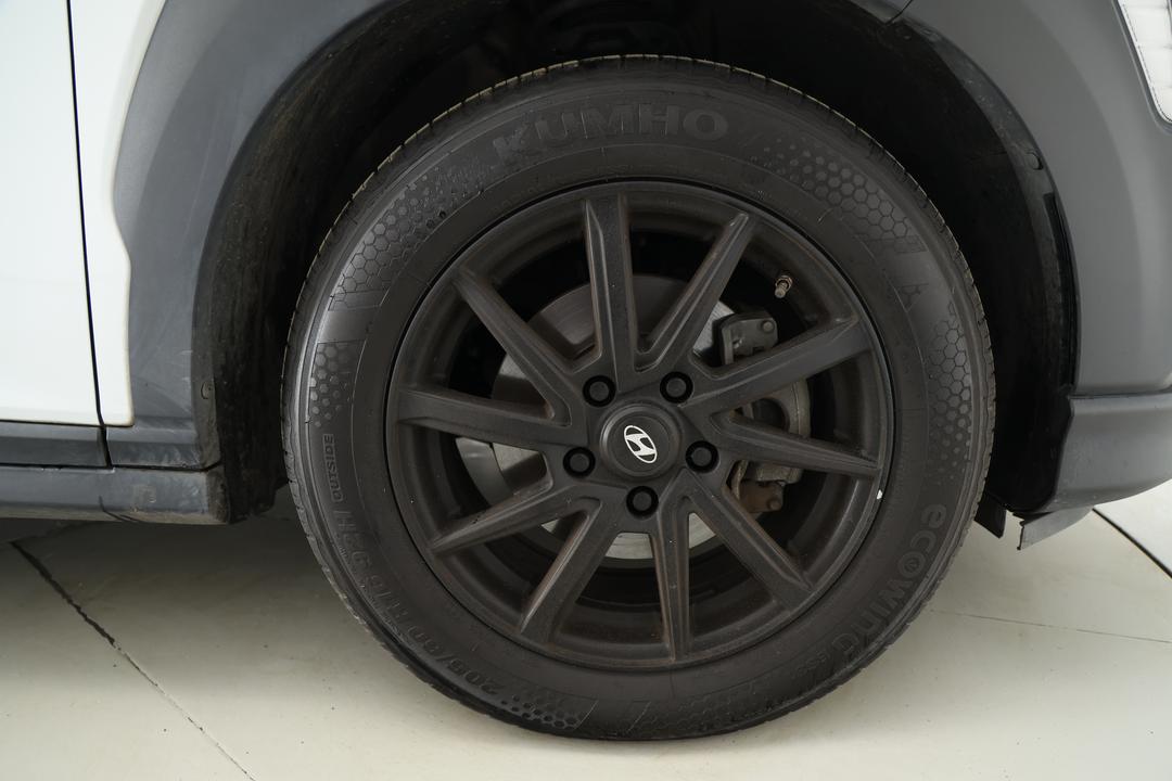 2019 Hyundai Kona Go (FWD), Automatic, 126192 km, Right Front Wheel