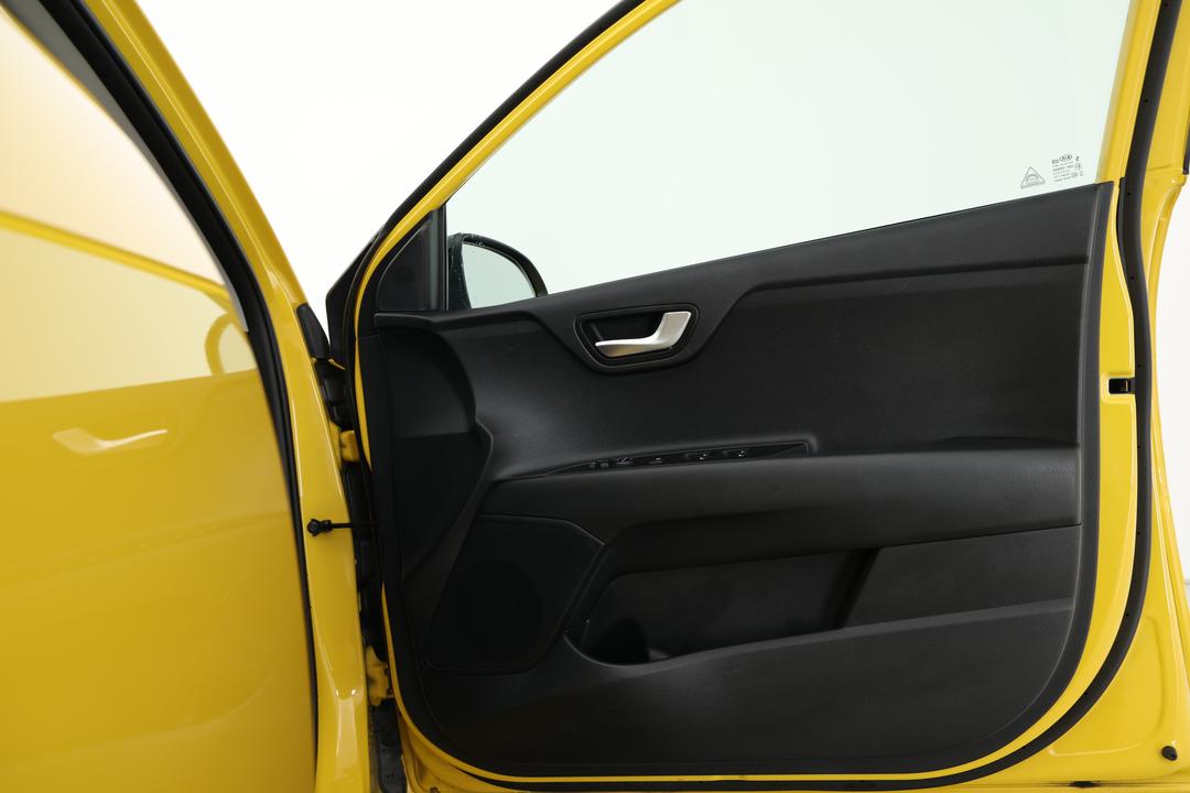 2021 Kia Rio Gt-line, Automatic, 34434 km, Speaker View