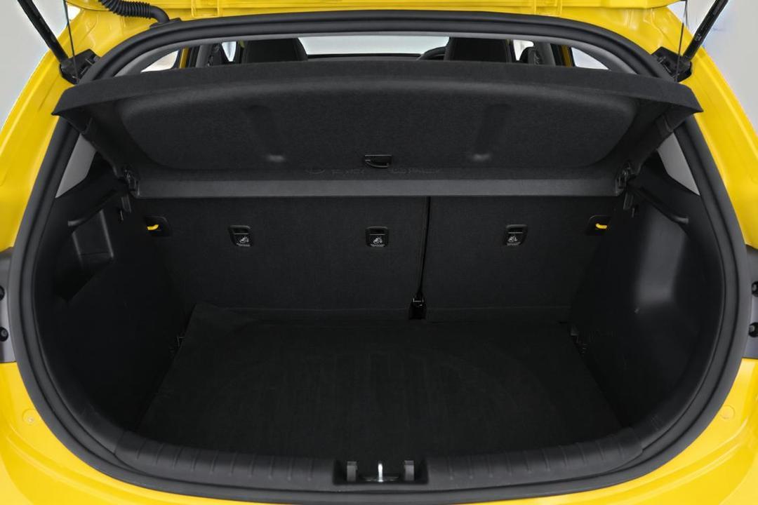 2021 Kia Rio Gt-line, Automatic, 34434 km, Boot Inside View