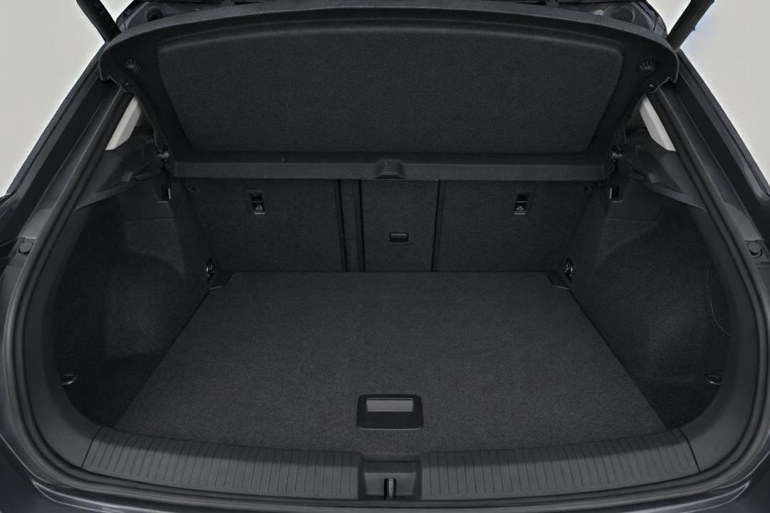 2024 Volkswagen T-roc 110tsi Style, Automatic, 15804 km, Boot Inside View
