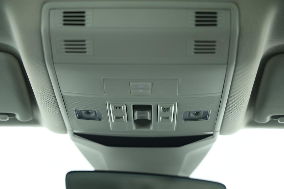 2024 Volkswagen T-roc 110tsi Style, Automatic, 15804 km, On-Roof Controls/Sunglass holder