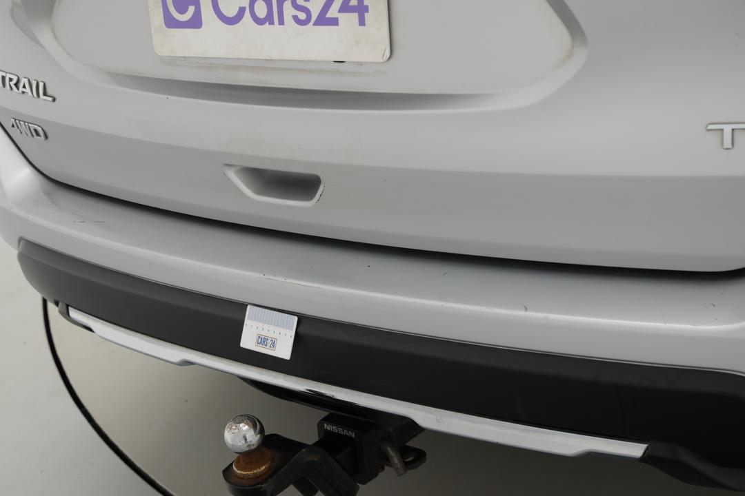 2018 Nissan X-trail Ti (4WD), Automatic, 145764 km, Bumper Rear Scratch