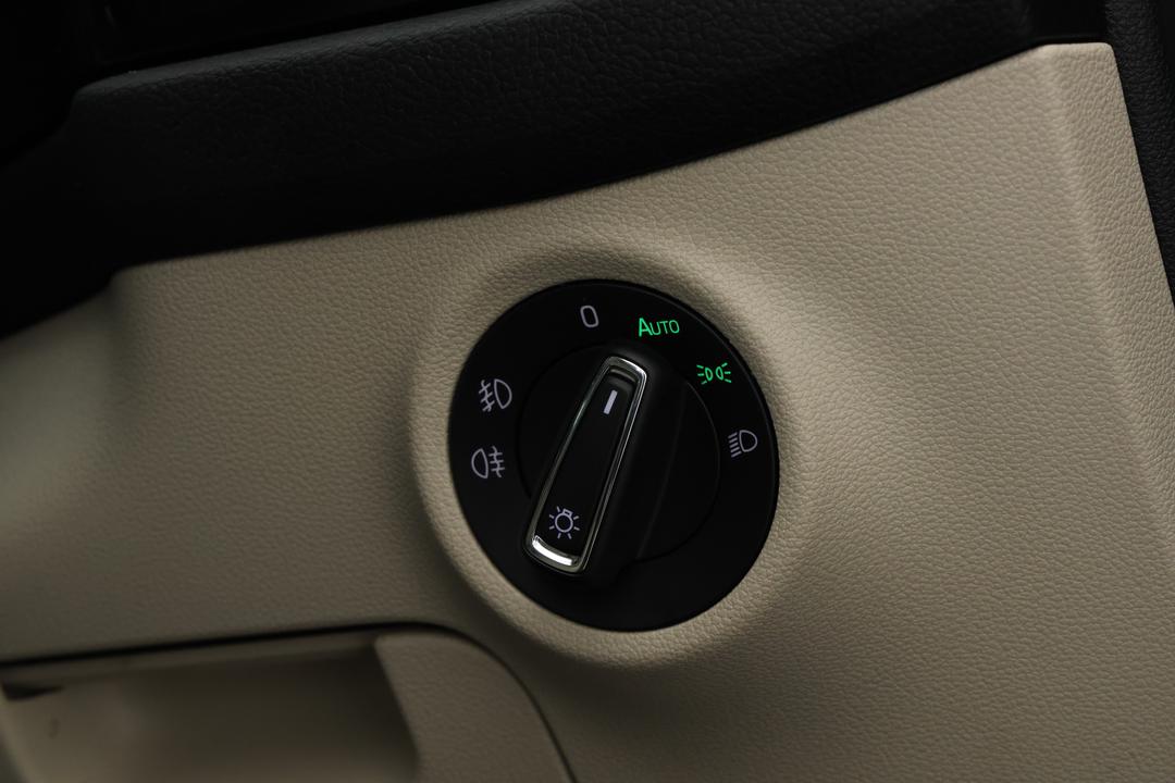 2018 SKODA Kodiaq 132 Tsi (4x4), Automatic, 75367 km, Utility Switches/Buttons