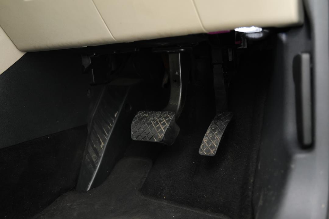 2018 SKODA Kodiaq 132 Tsi (4x4), Automatic, 75367 km, Pedals and Footmat
