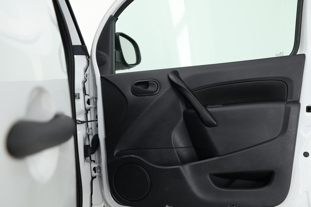 2021 Renault Kangoo Maxi 1.5, Automatic, 95272 km, Speaker View