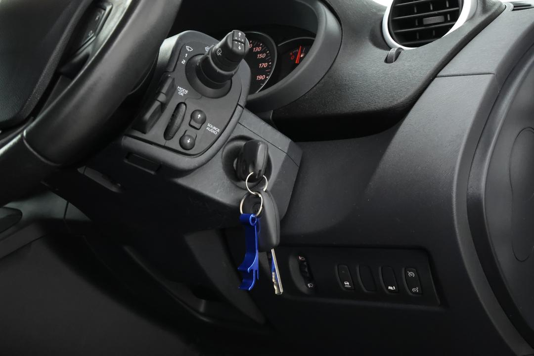 2021 Renault Kangoo Maxi 1.5, Automatic, 95272 km, Utility Switches/Buttons