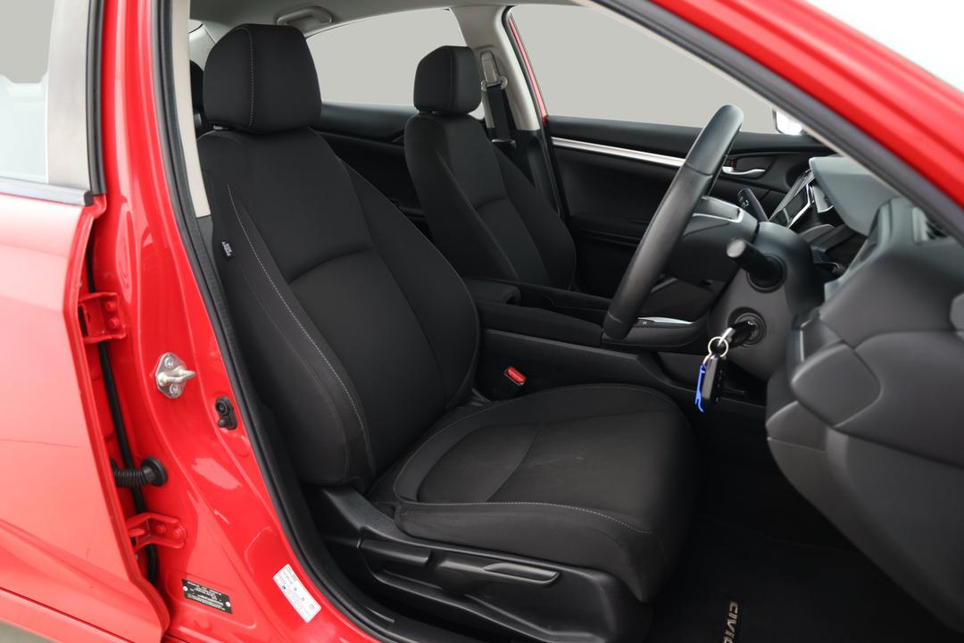 2017 Honda Civic Vti, Automatic, 91730 km, Right Side Front Door Cabin View