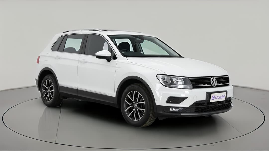 2018 Volkswagen Tiguan 132 Tsi Comfortline, Automatic, 107338 km, Right Front Diagonal (45- Degree) View