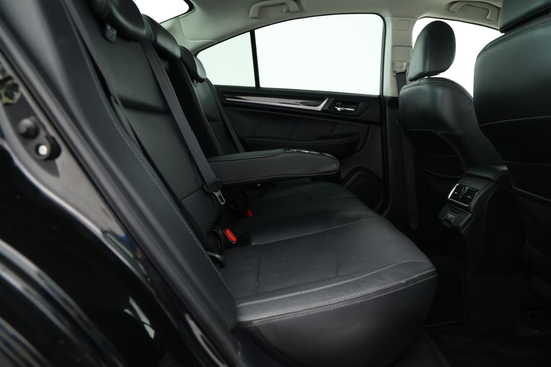 2018 Subaru Liberty 2.5i Premium, Automatic, 110698 km, Right Side Rear Door Cabin View