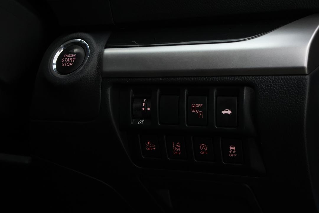 2018 Subaru Liberty 2.5i Premium, Automatic, 110698 km, Utility Switches/Buttons