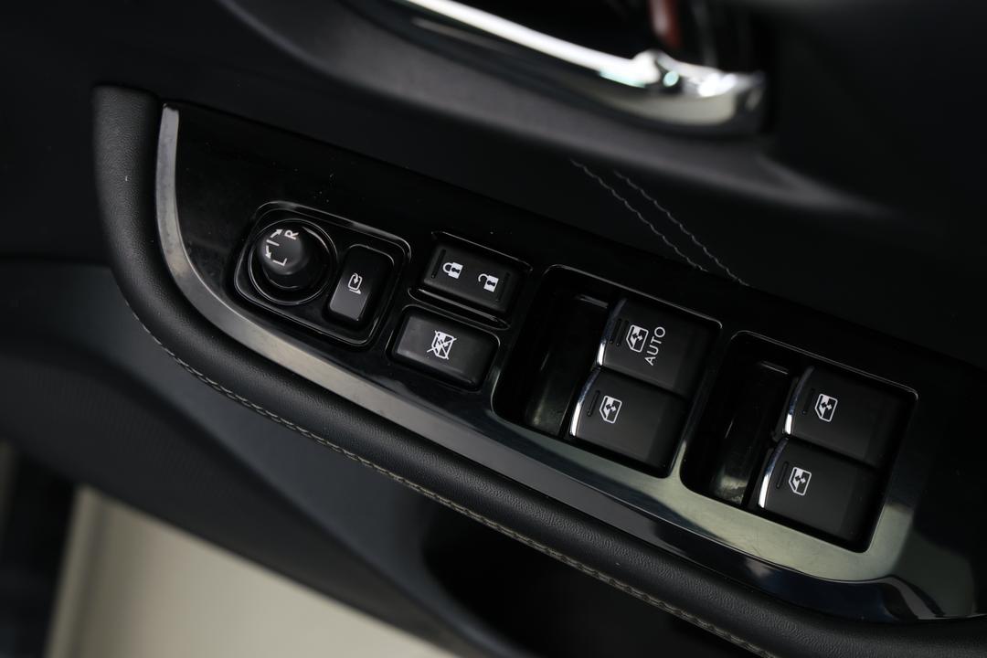 2018 Subaru Liberty 2.5i Premium, Automatic, 110698 km, Drivers Side Door Panel Controls