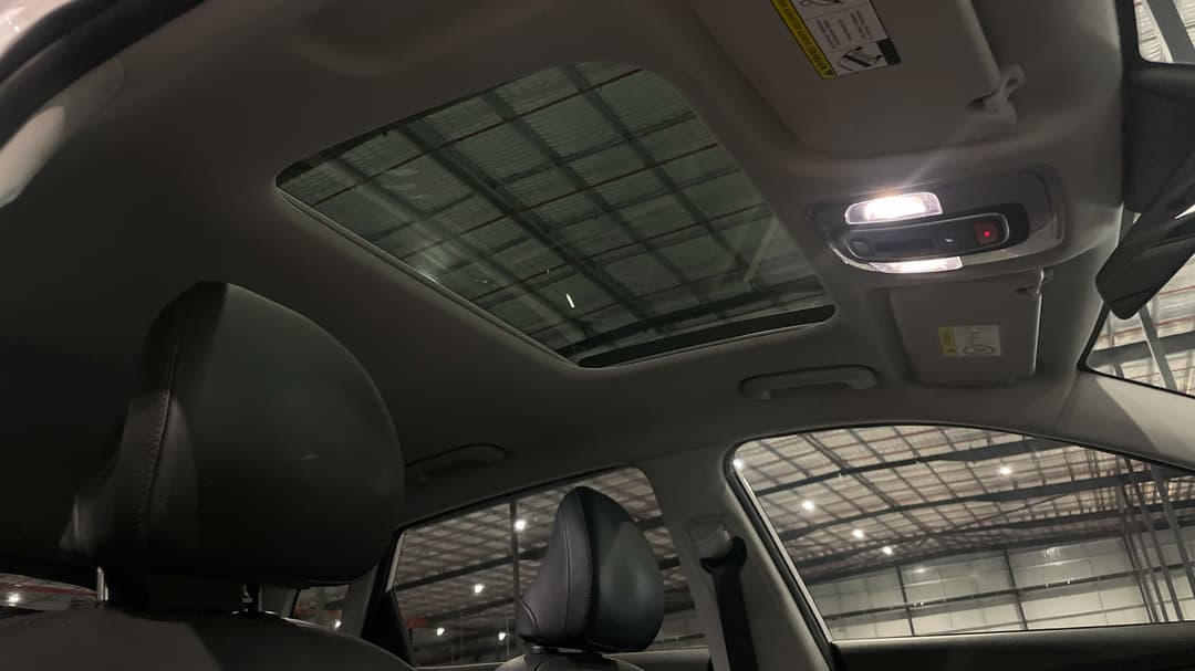 2023 Hyundai Kona Premium, Automatic, 56889 km, Interior Sunroof/Moonroof