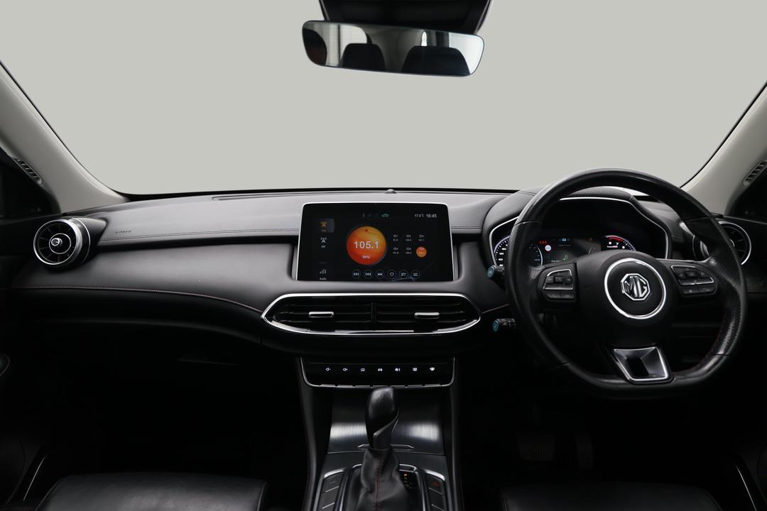 2022 MG HS Vibe, Automatic, 69836 km, Dashboard View