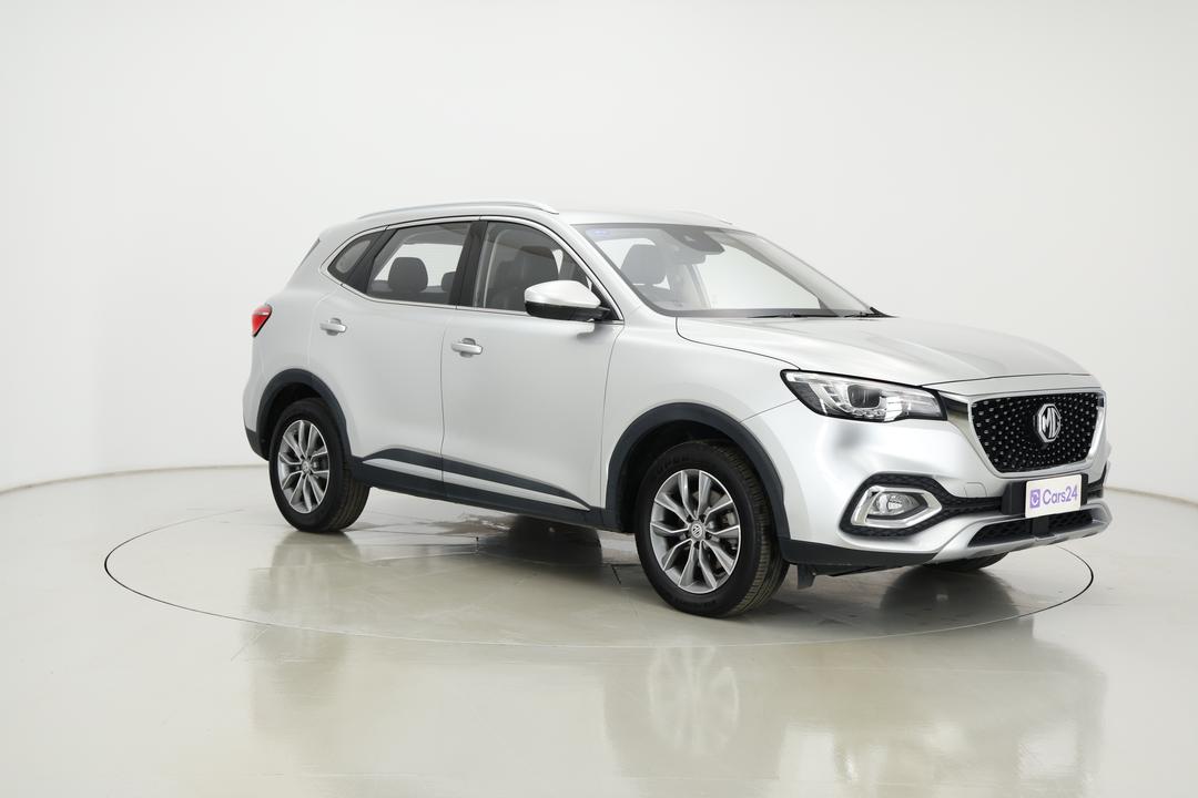 2022 MG HS Vibe, Automatic, 69836 km, Right Front Diagonal (45- Degree) View