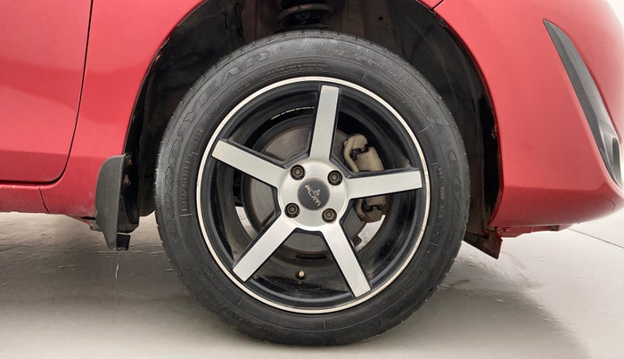 2018 Toyota YARIS J MT, Petrol, Manual, 78,232 km, Right Front Wheel