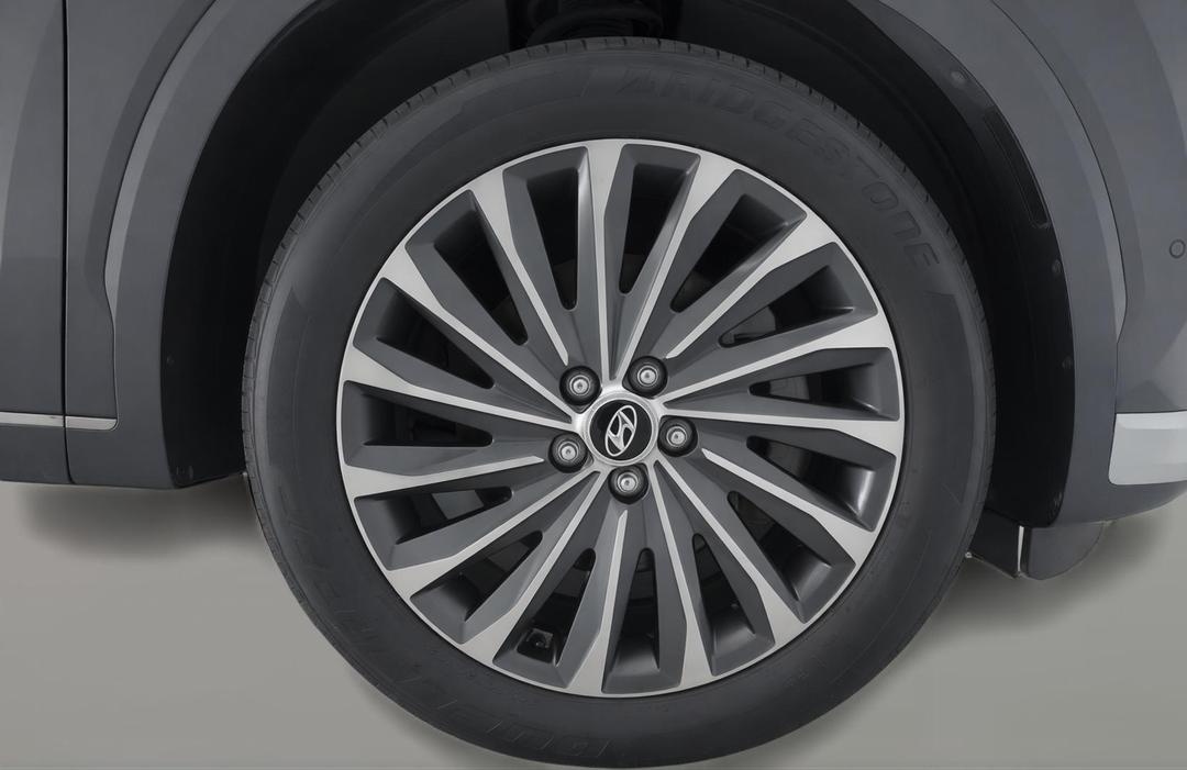 2023 Hyundai Palisade Highlander (7 Seat), Automatic, 63995 km, Right Front Wheel