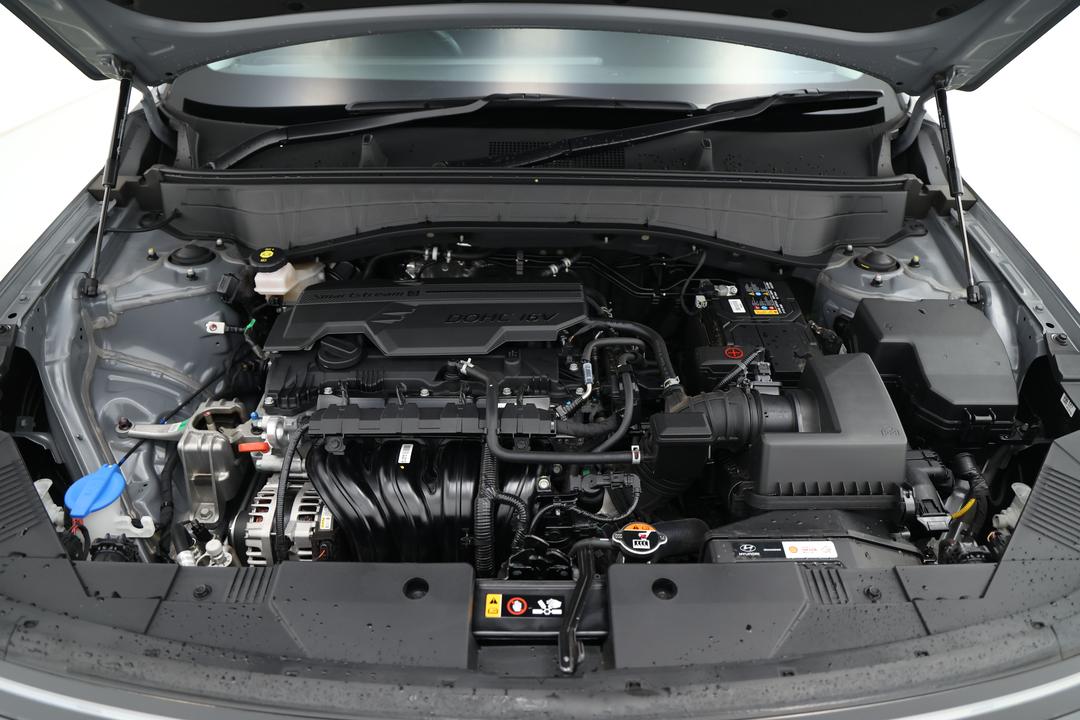 2024 Hyundai Kona Kona, Automatic, 10080 km, Open Bonnet (Engine)