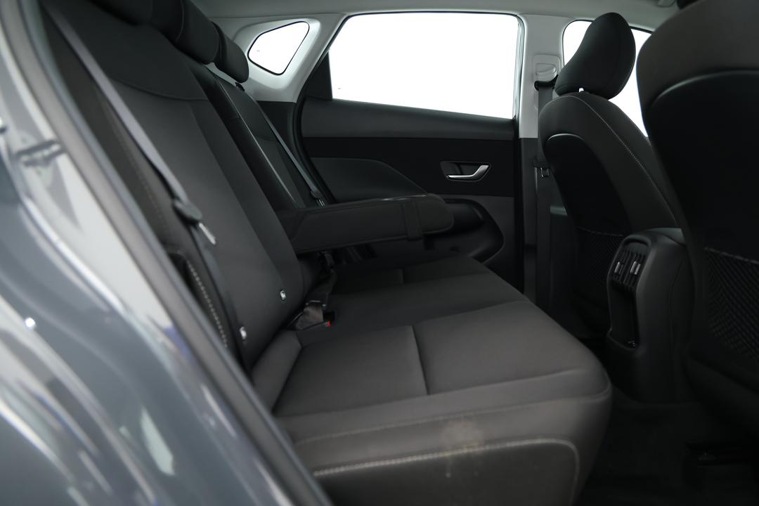 2024 Hyundai Kona Kona, Automatic, 10080 km, Right Side Rear Door Cabin View
