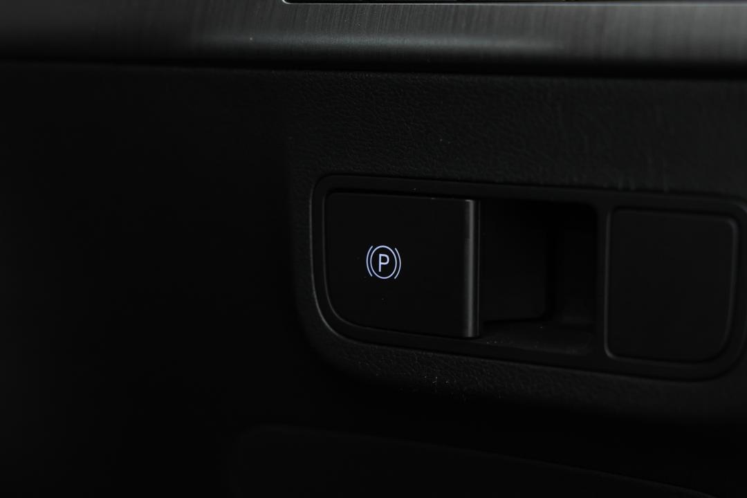 2024 Hyundai Kona Kona, Automatic, 10080 km, Handbrake