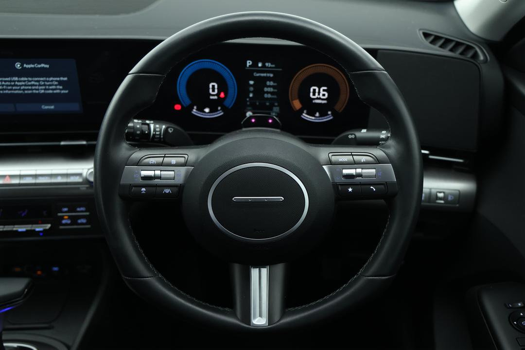 2024 Hyundai Kona Kona, Automatic, 10080 km, Steering Wheel Close-up