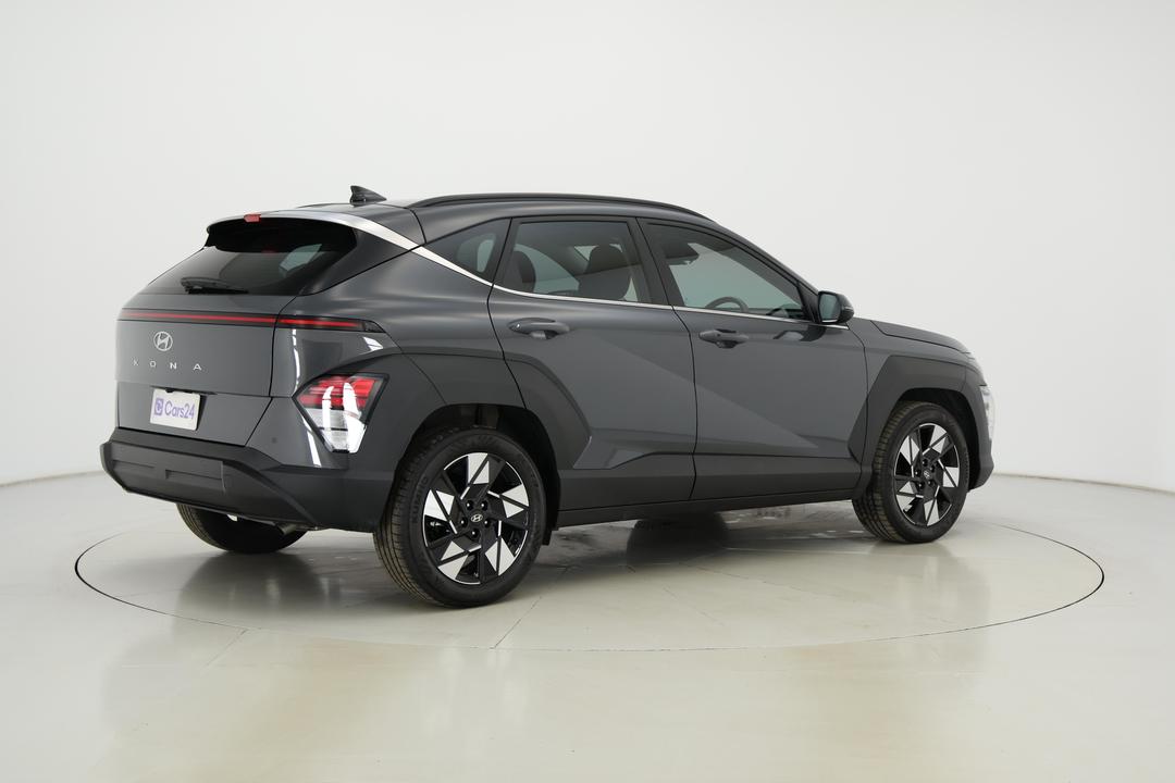 2024 Hyundai Kona Kona, Automatic, 10080 km, Right Back Diagonal (45- Degree) View