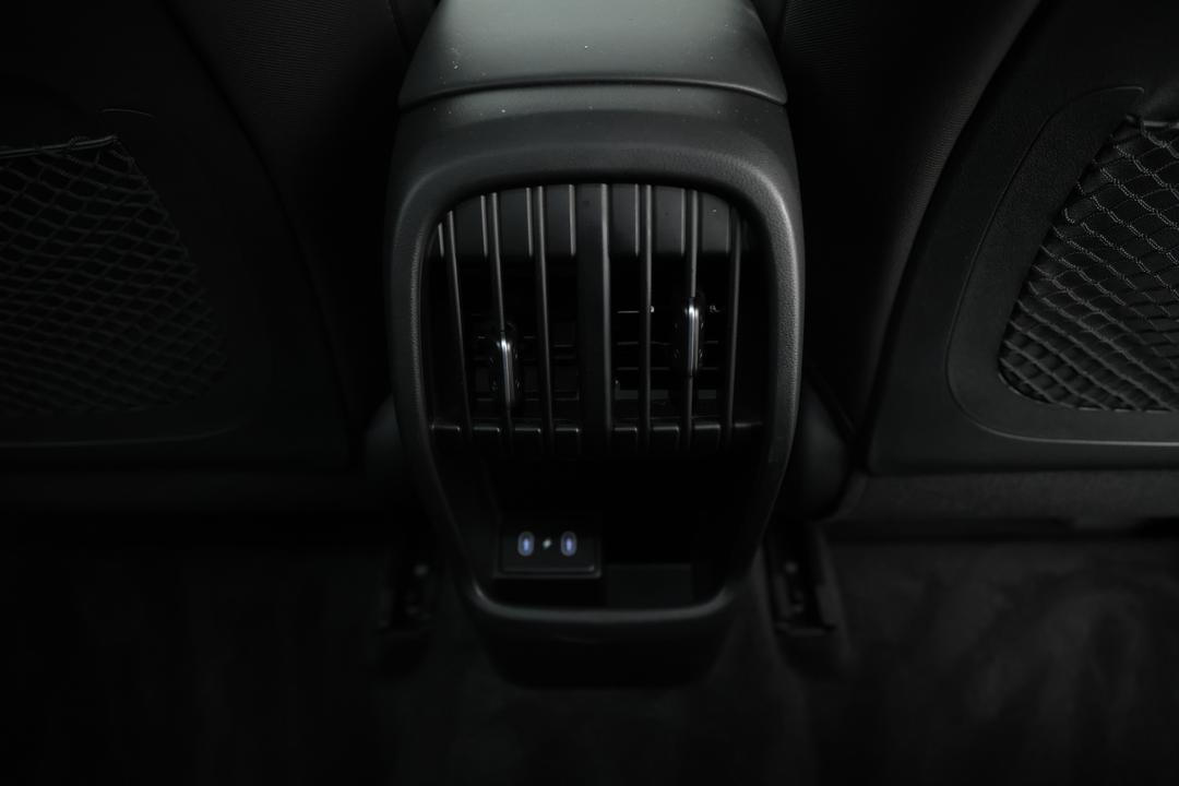 2024 Hyundai Kona Kona, Automatic, 10080 km, Rear A/C Vent
