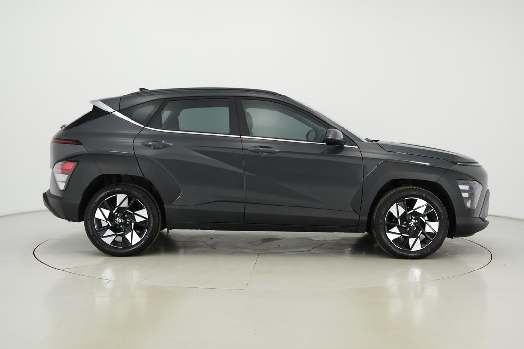 2024 Hyundai Kona Kona, Automatic, 10080 km, Right Side View
