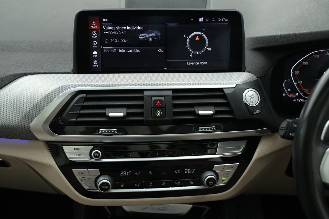 2020 BMW X3 xDrive30i M Sport, Automatic, 35458 km, Center Console