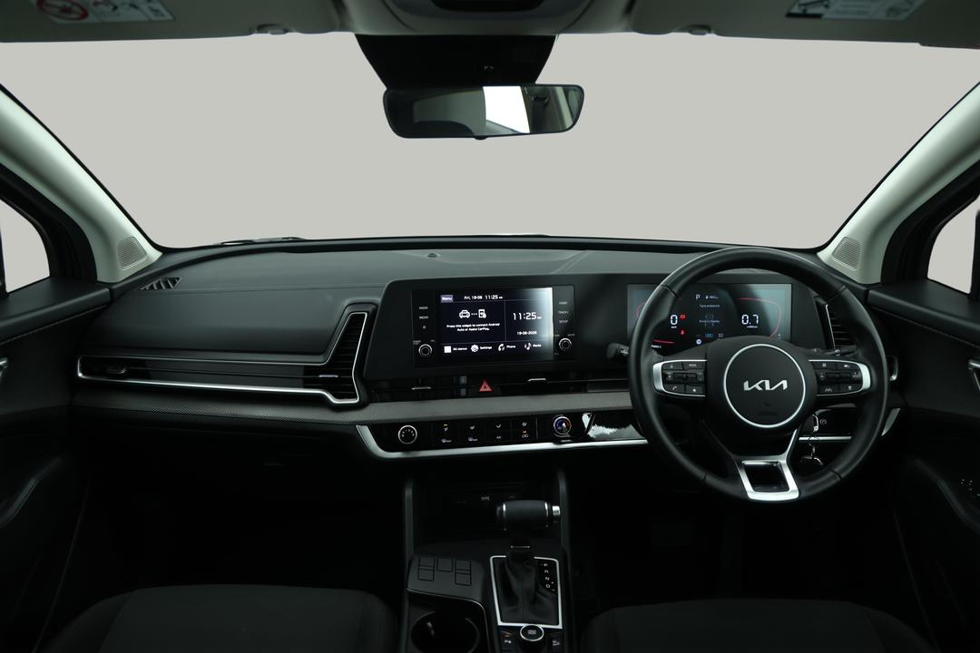 2024 Kia Sportage S (FWD), Automatic, 50766 km, Dashboard View