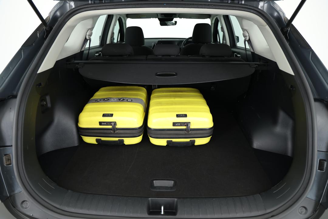 2024 Kia Sportage S (FWD), Automatic, 50766 km, Boot Inside View with Luggage