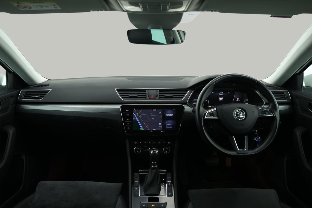 2018 SKODA Superb 162 Tsi, Automatic, 95271 km, Dashboard View
